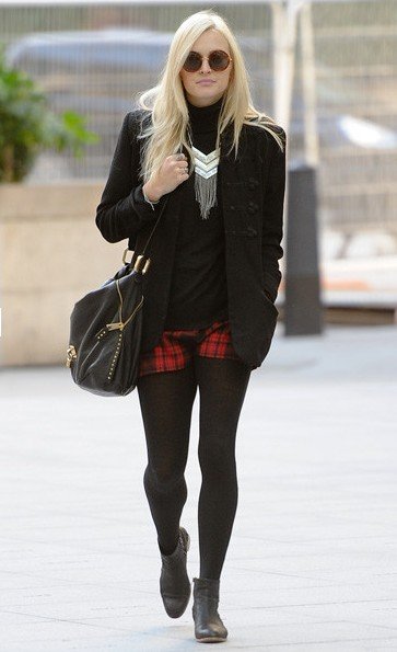 女星示范高領毛衣12種混搭可能