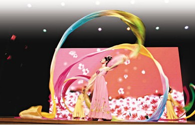 港人在深圳:香港小男旦歷波折初登京劇“奧斯卡”