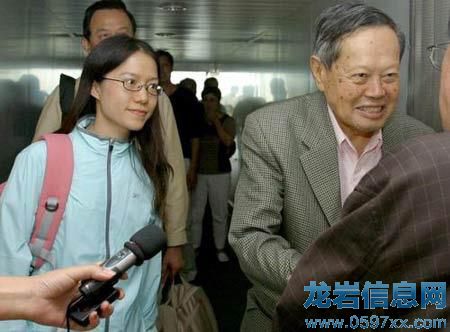 20歲到40歲面容巨變 翁帆二十年經歷了什么?