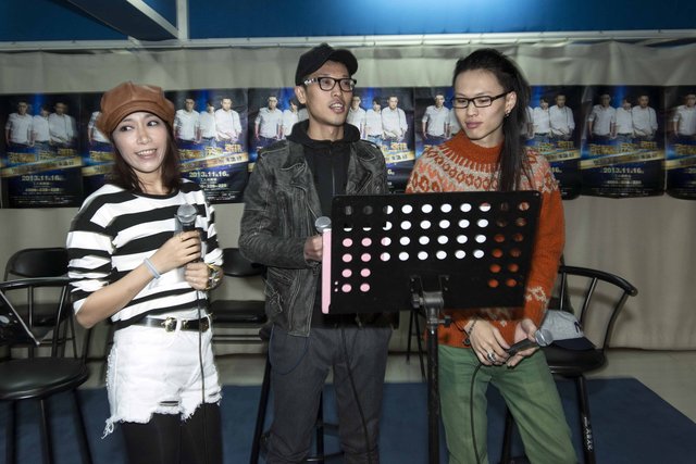 “張張金曲”開(kāi)唱在即 張瑋張赫宣金池賣力彩排