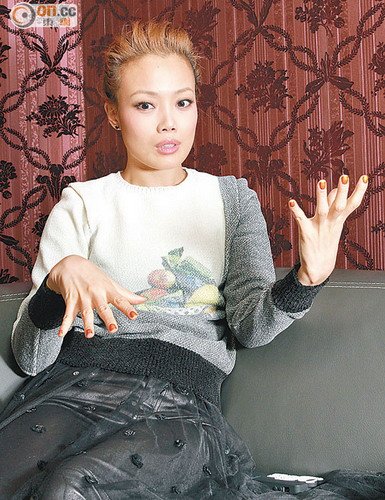 容祖兒自虐狂練誘人身材 預告演唱會服飾更性感